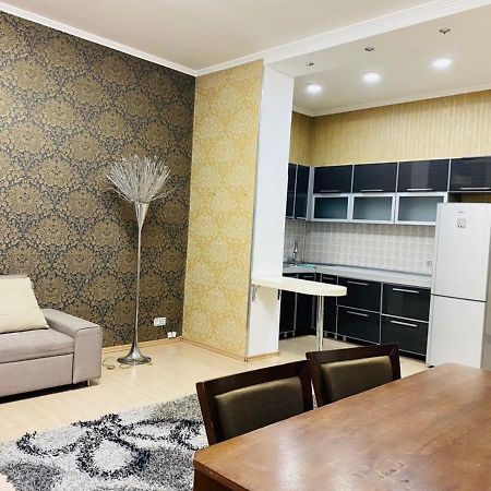 Бульвар Эркиндик74 Bişkek Dış mekan fotoğraf