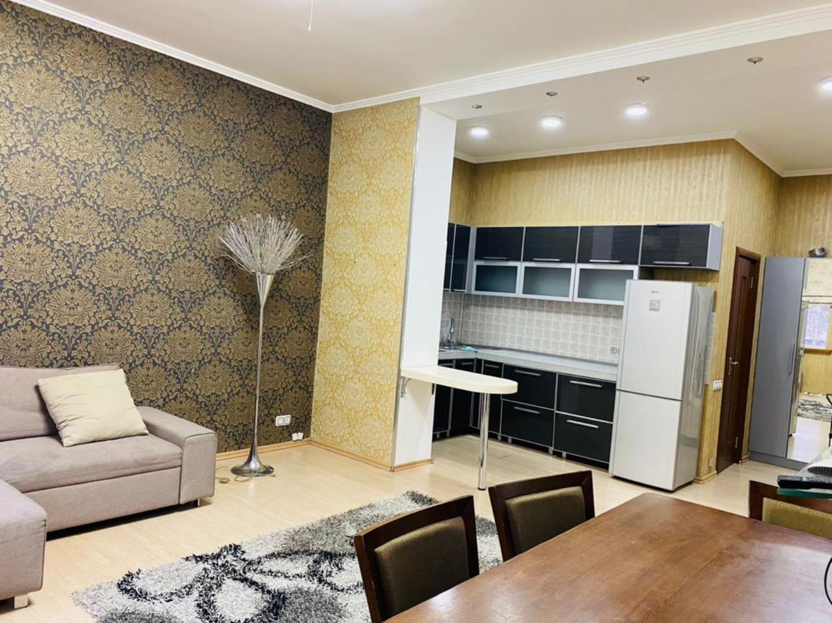 Бульвар Эркиндик74 Bişkek Dış mekan fotoğraf
